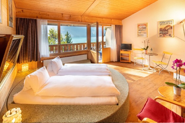 Hotel Lindenhof - Your Ideal Retreat near Lake Brienz, Switzerland